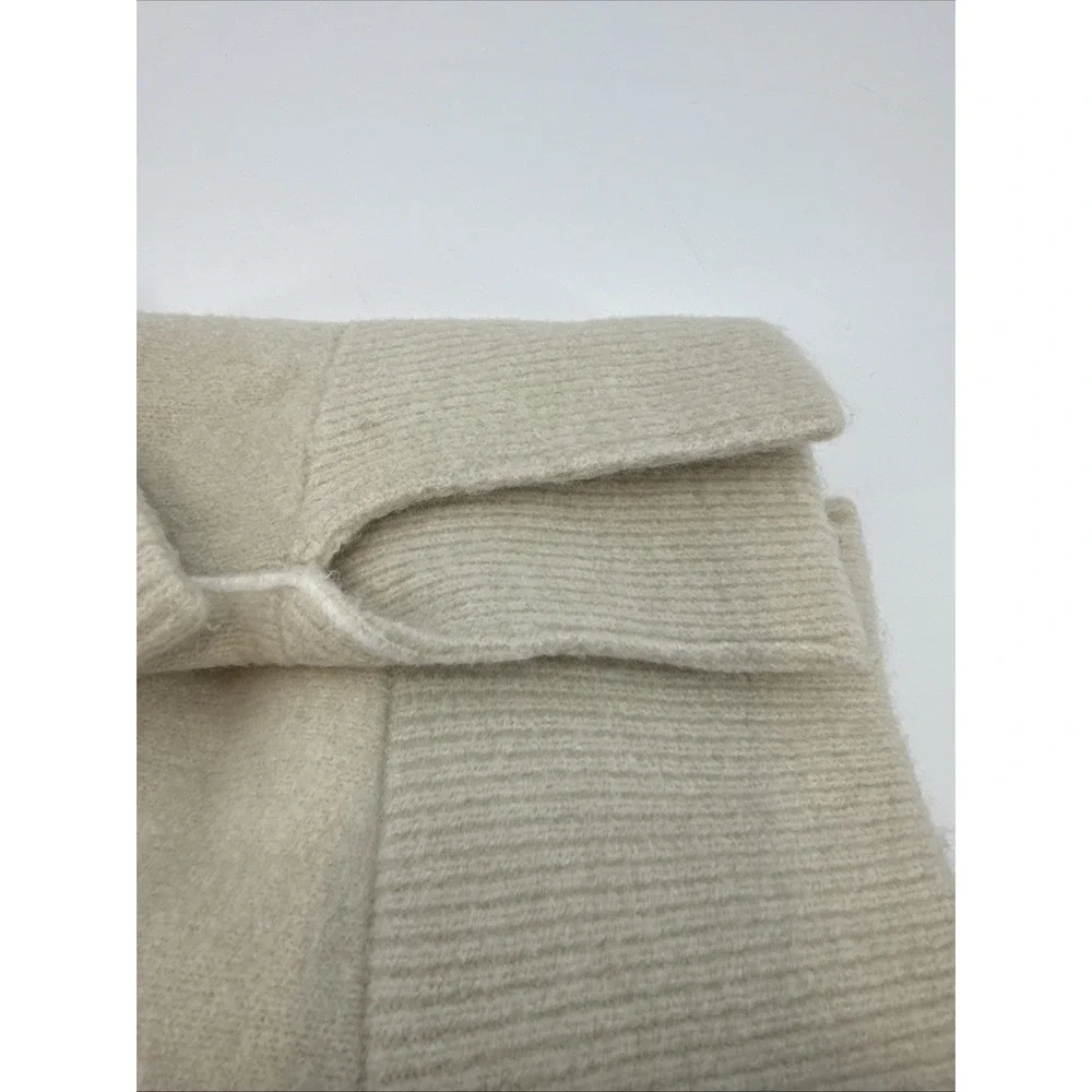 Zara Sweater Womens Medium Beige Soft Basic‎ Sweater